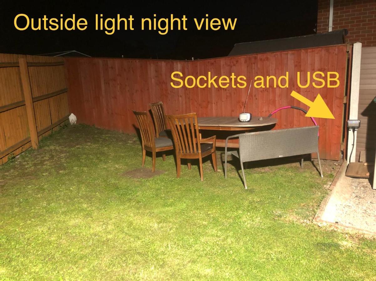 House Shared, New Build 29 Nottingham 3Bedrooms エクステリア 写真