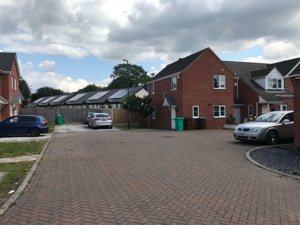 House Shared, New Build 29 Nottingham 3Bedrooms エクステリア 写真
