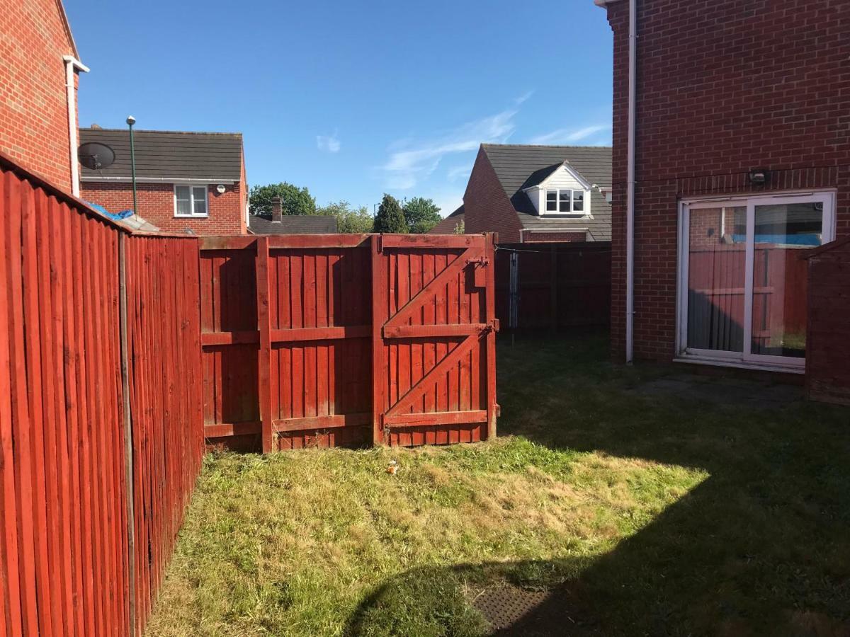 House Shared, New Build 29 Nottingham 3Bedrooms エクステリア 写真